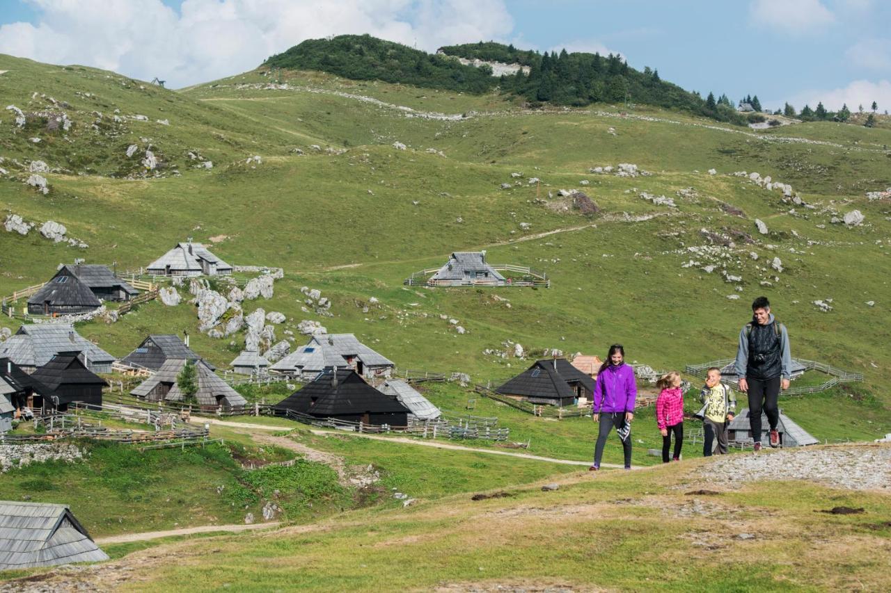Stahovica Alpine Chalet Velika Planina - Irenca - I Feel Alps מראה חיצוני תמונה